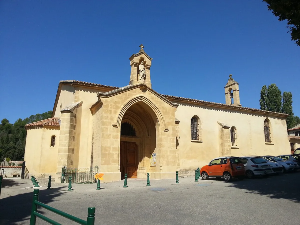 Église Saint-Pierre de Jouques, Jouques