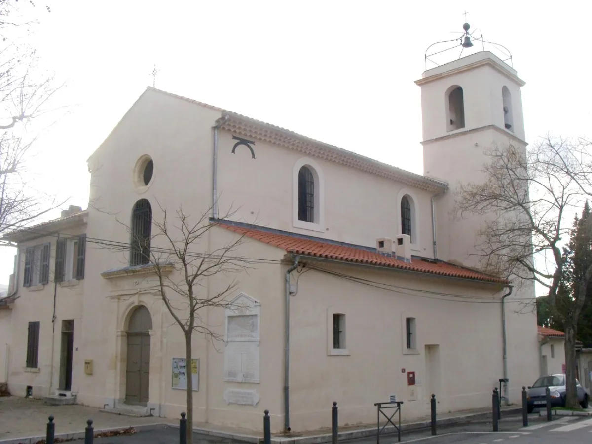 Église Les Accates (Saint-Christophe), Marseille 11