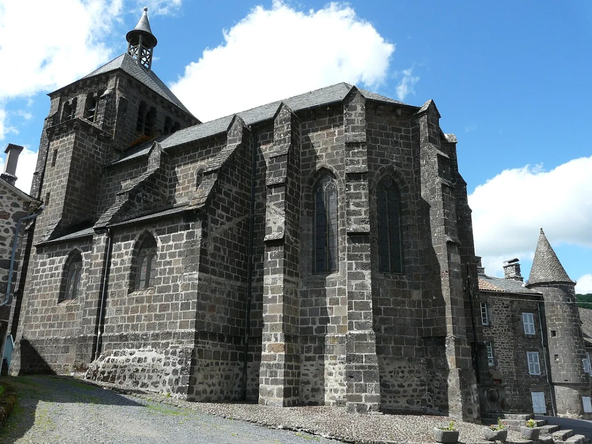 Église Saint-Martin de Saint-Martin-Valmeroux, Saint Martin Valmeroux