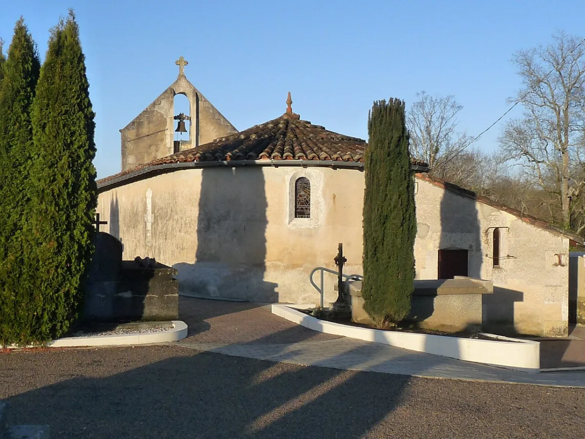 Église Saint Pierre (Eglise de Chardes), Chardes