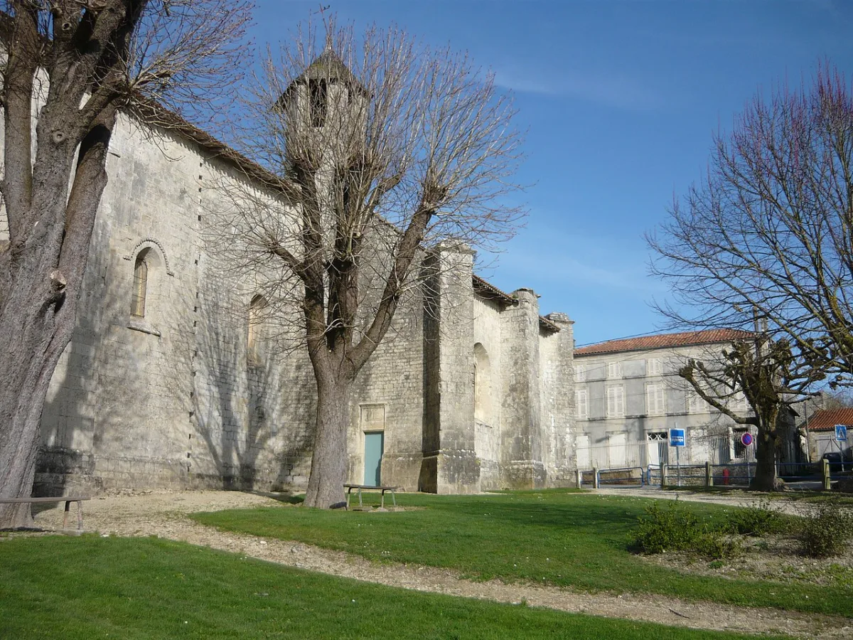 Saint Pierre, Dampierre Sur Boutonne