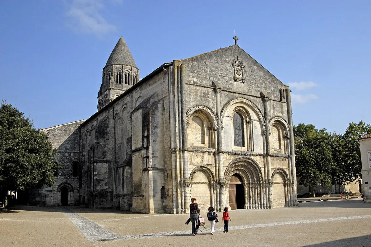 Sainte Marie aux Dames, Saintes