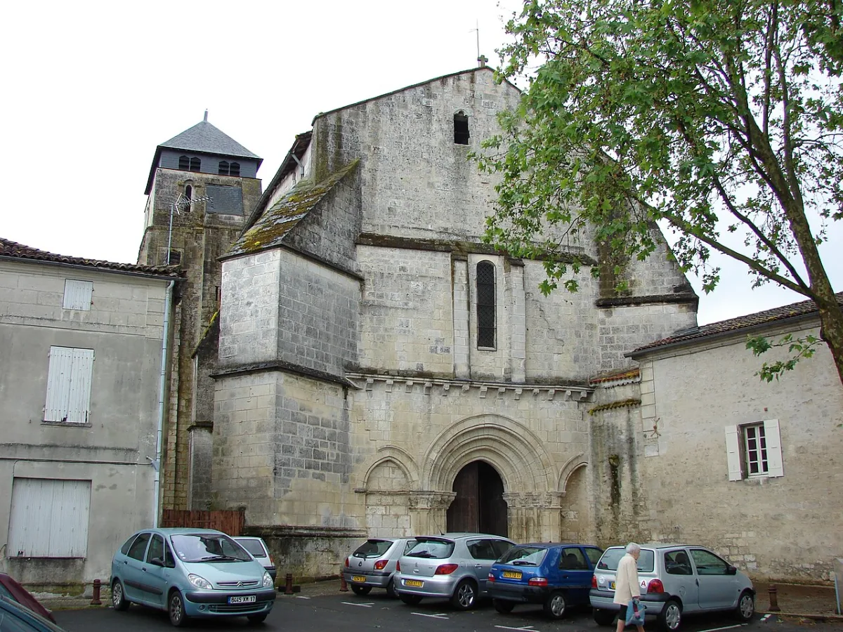 Saint Pallais, Saintes