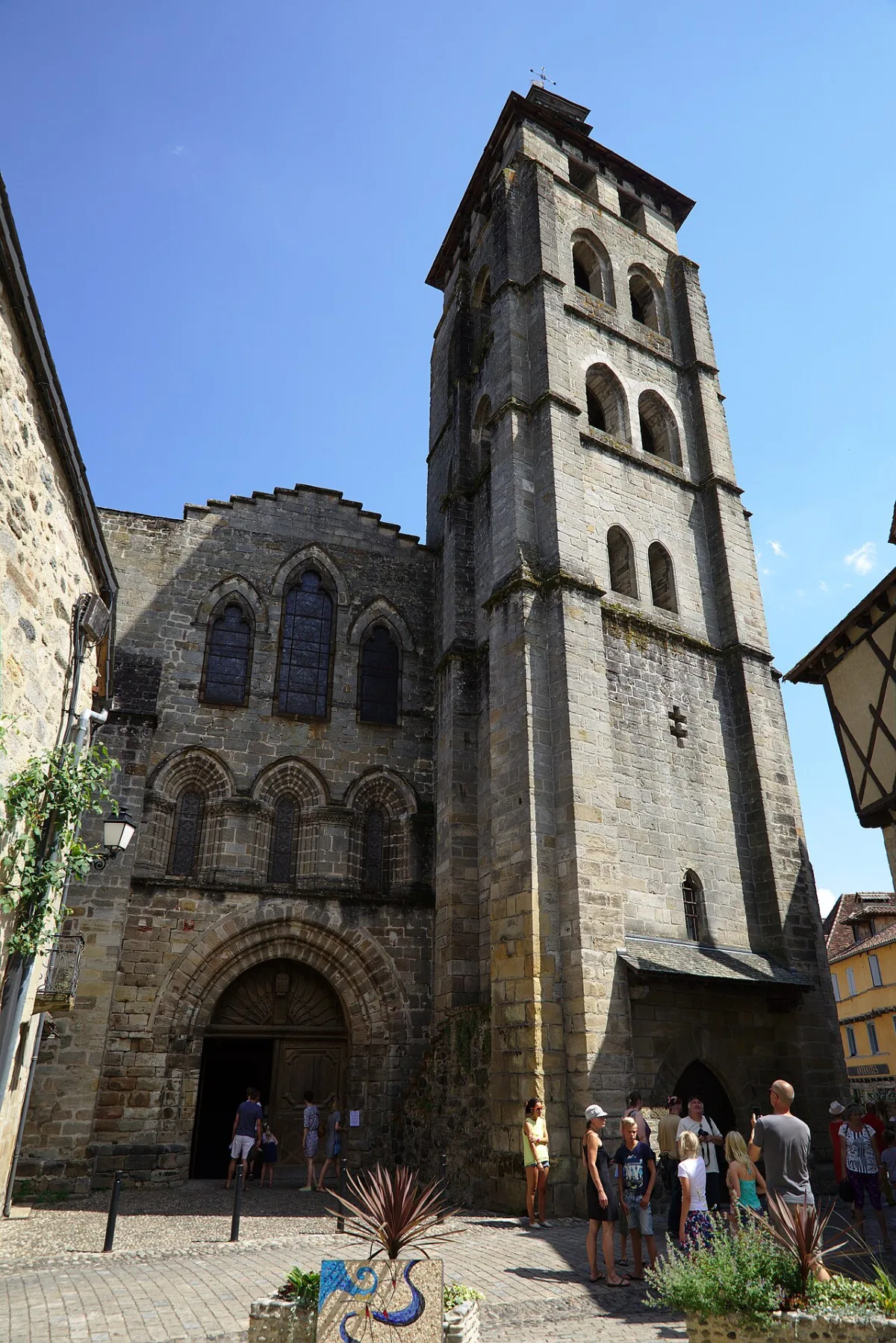 Abbatiale Saint-Pierre et Saint-Paul (Beaulieu-sur-Dordogne), Beaulieu-sur-Dordogne