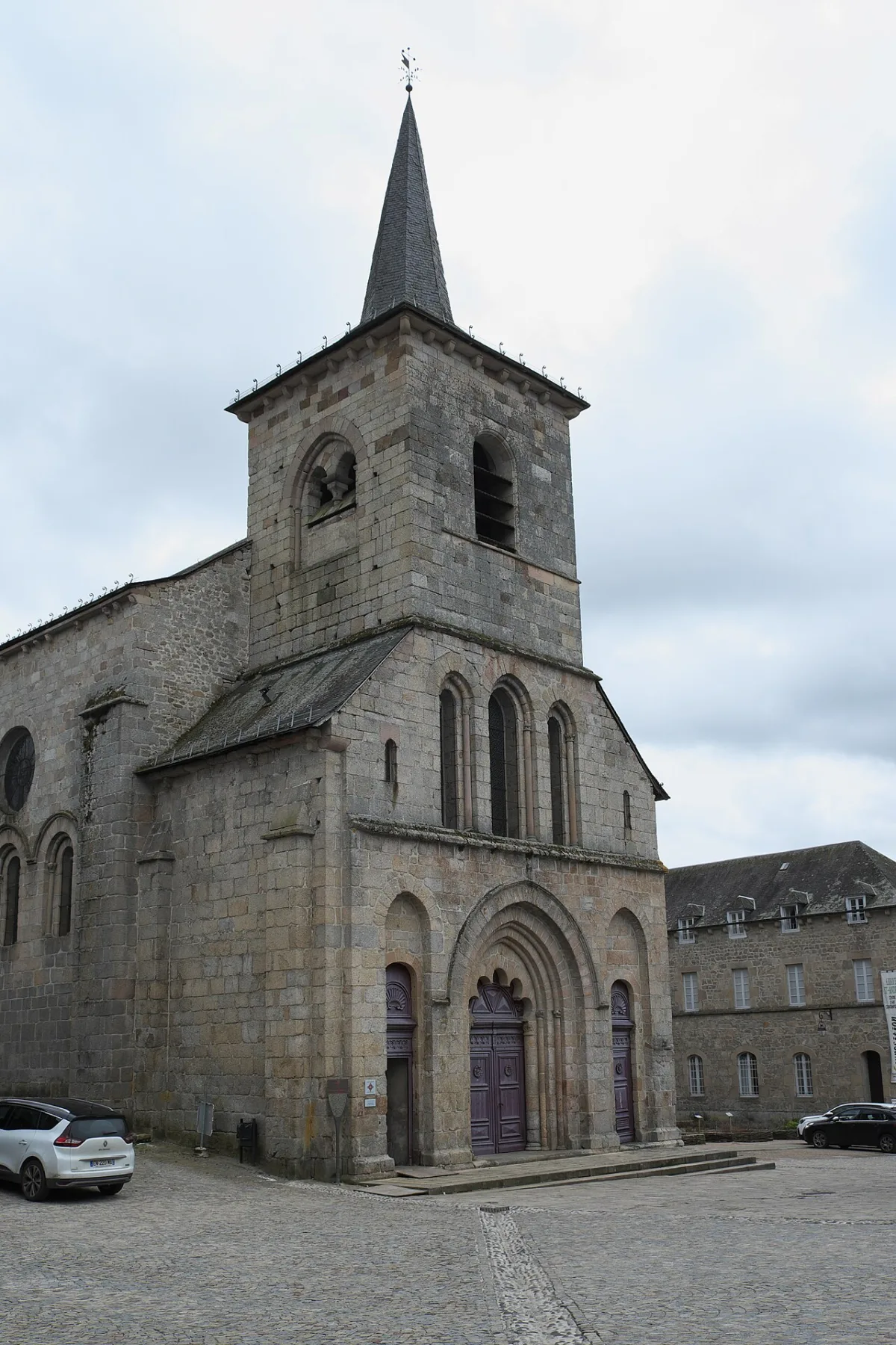 Abbatiale Saint-André et Saint-Léger (Meymac), Meymac