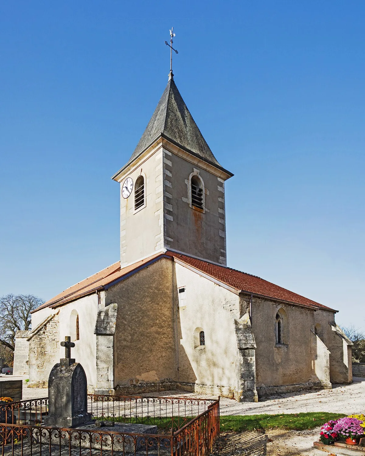 Saint Corneille, Dienay