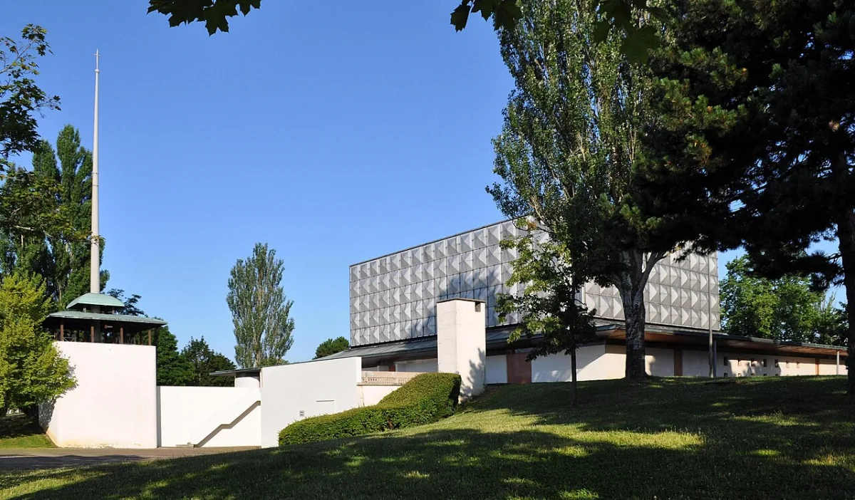 Sainte Bernadette, Dijon