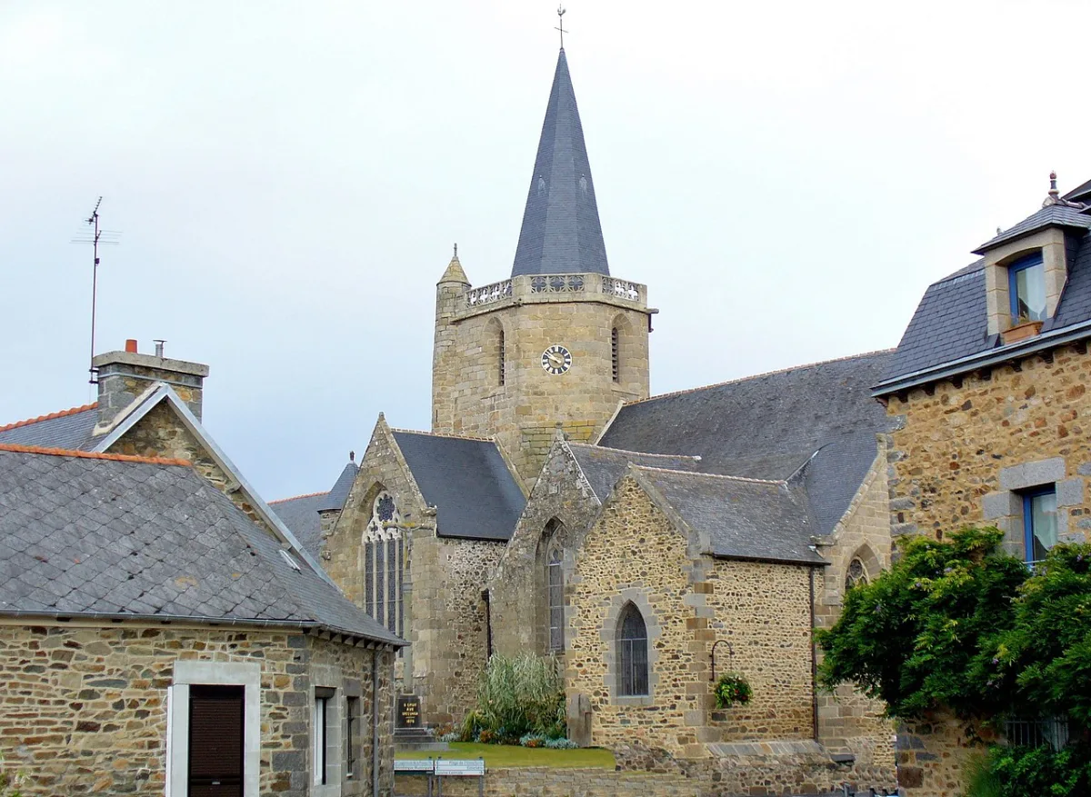 Saint Jean Baptiste, Hillion