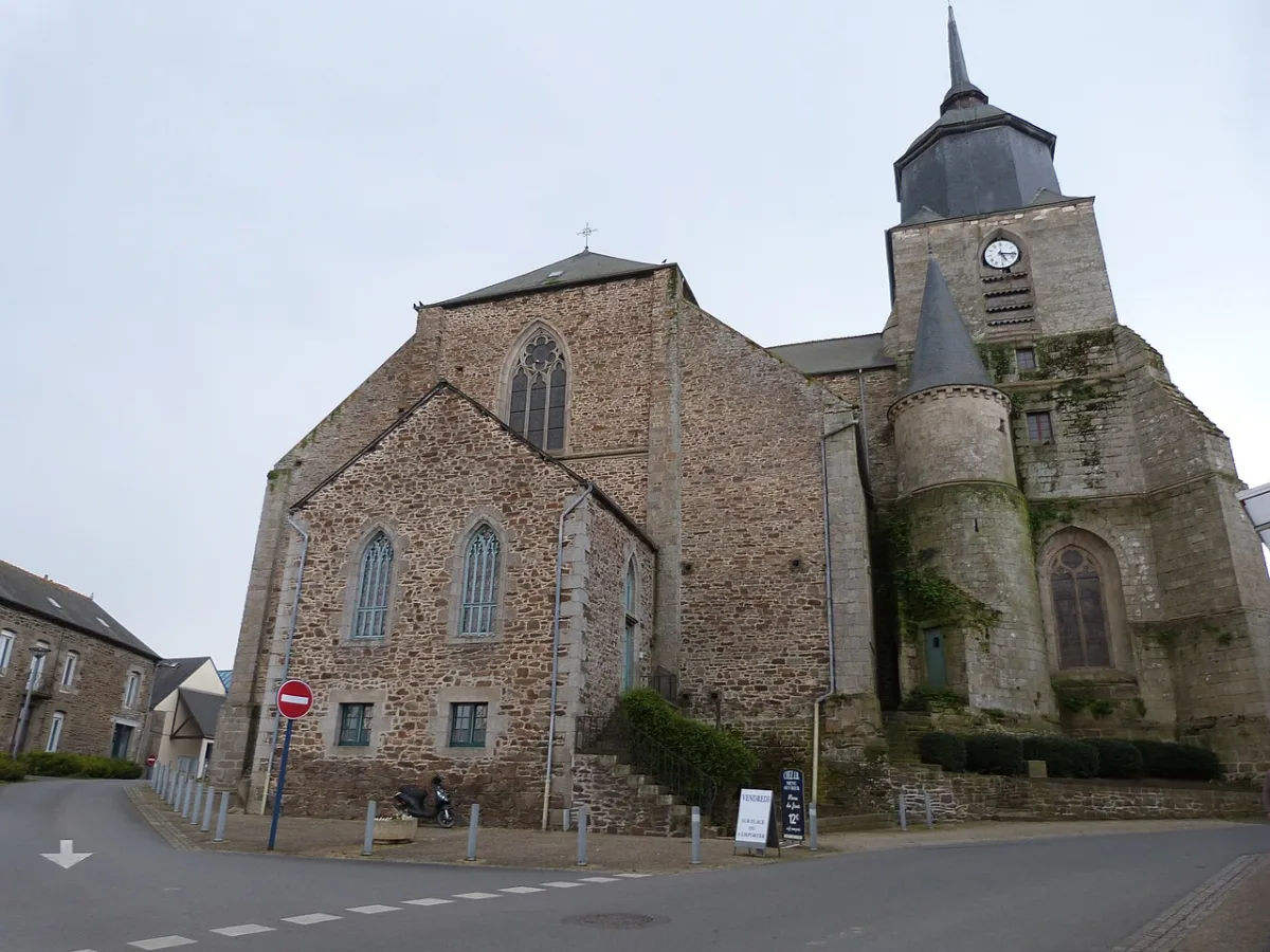 Saint Pierre, Plenee Jugon