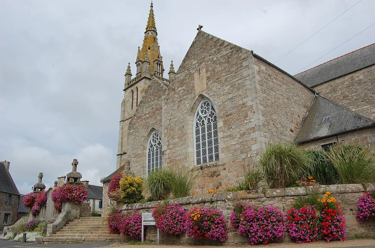 Église Saint Pierre à Pleumeur-Bodou, Pleumeur Bodou