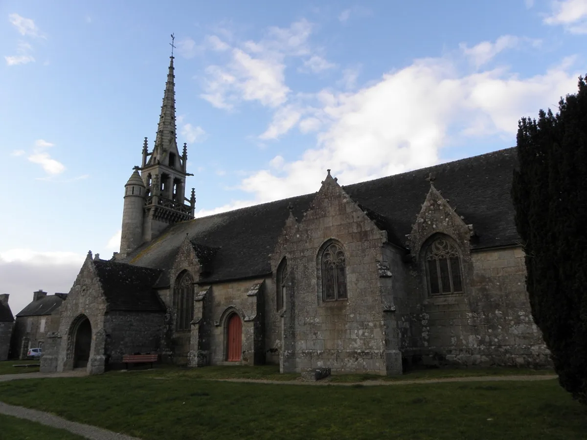 Saint Pierre, Plounevez Moedec