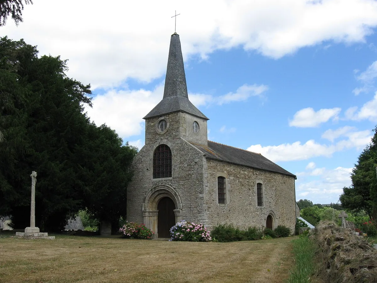 Église Saint-Lunaire, Saint-Lormel