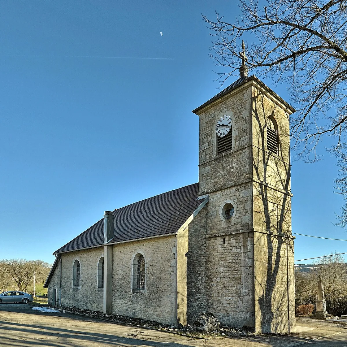 Église Saint-Claude, Hautepierre Le Chatelet