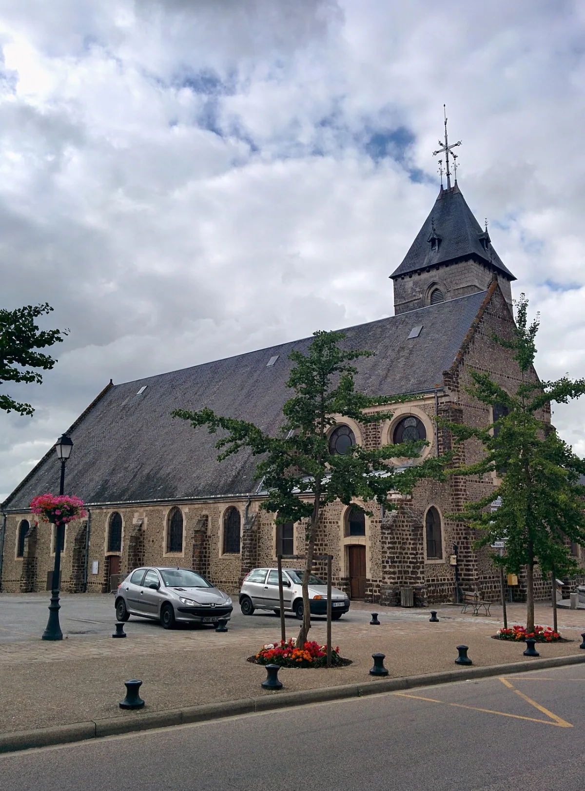 Saint Gilles, La Neuve Lyre