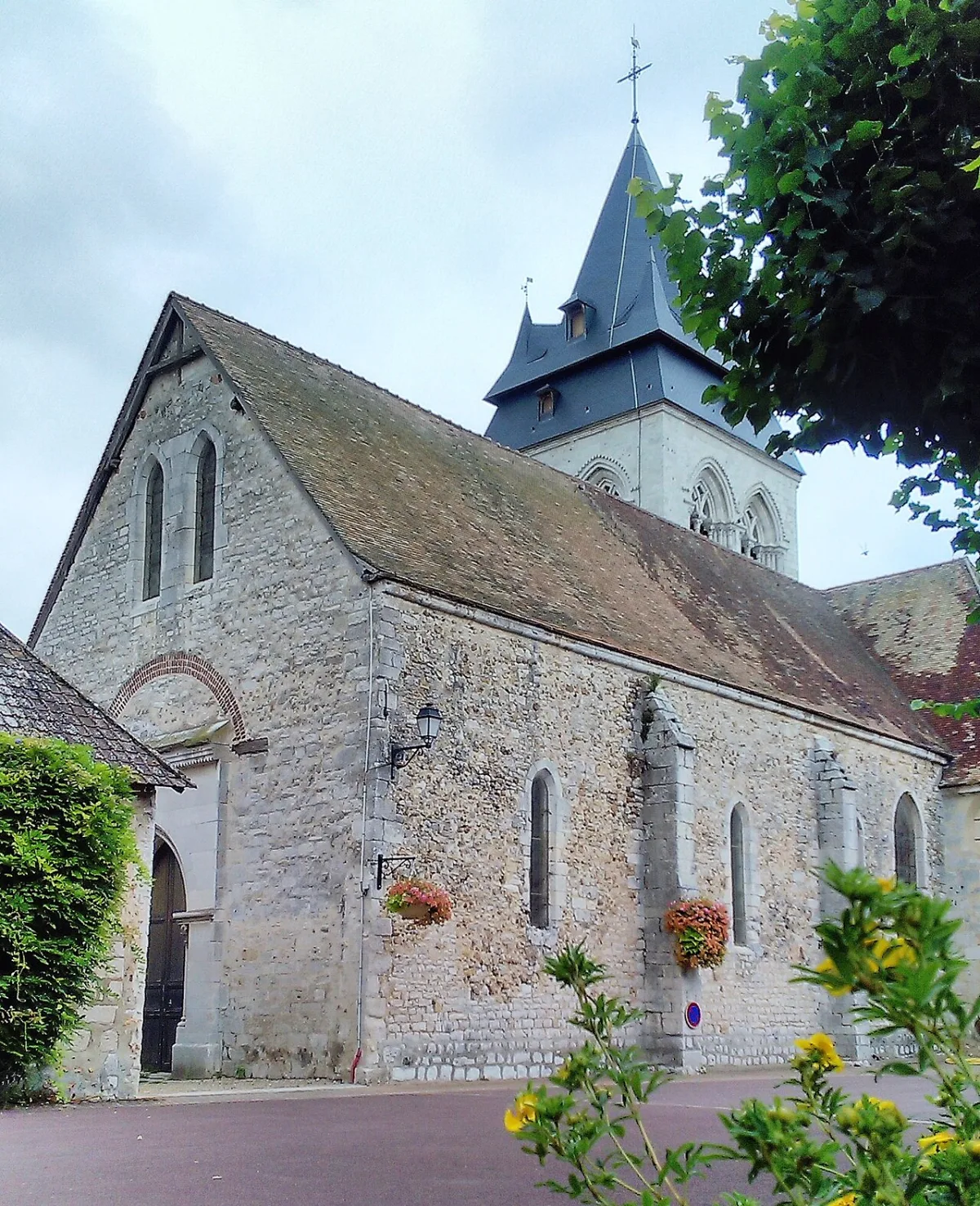 Saint Pierre, Saint Pierre D'Autils