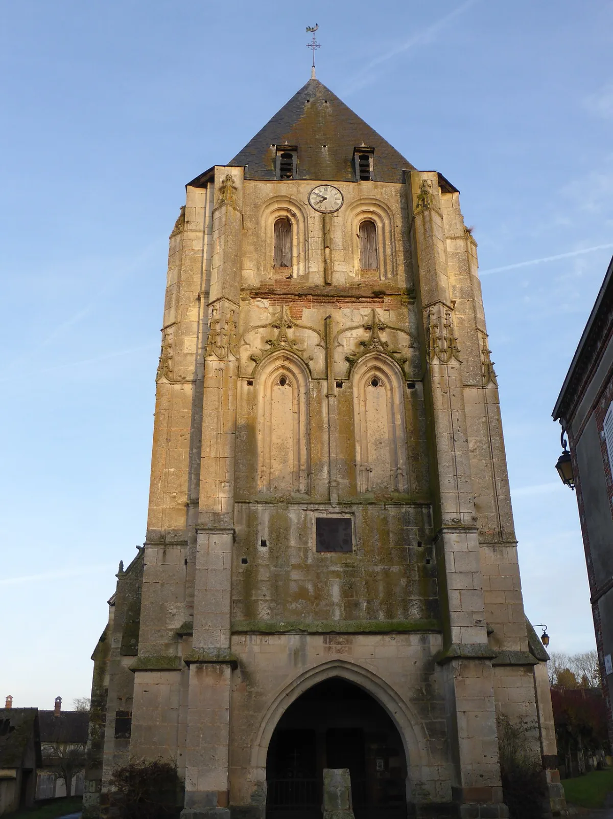 Saint Pierre, Blevy