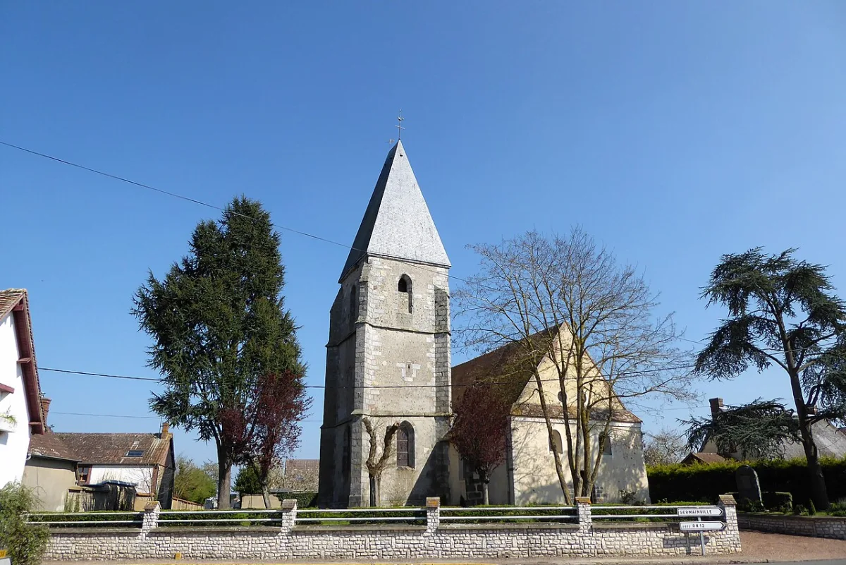 Saint Pierre, Serville