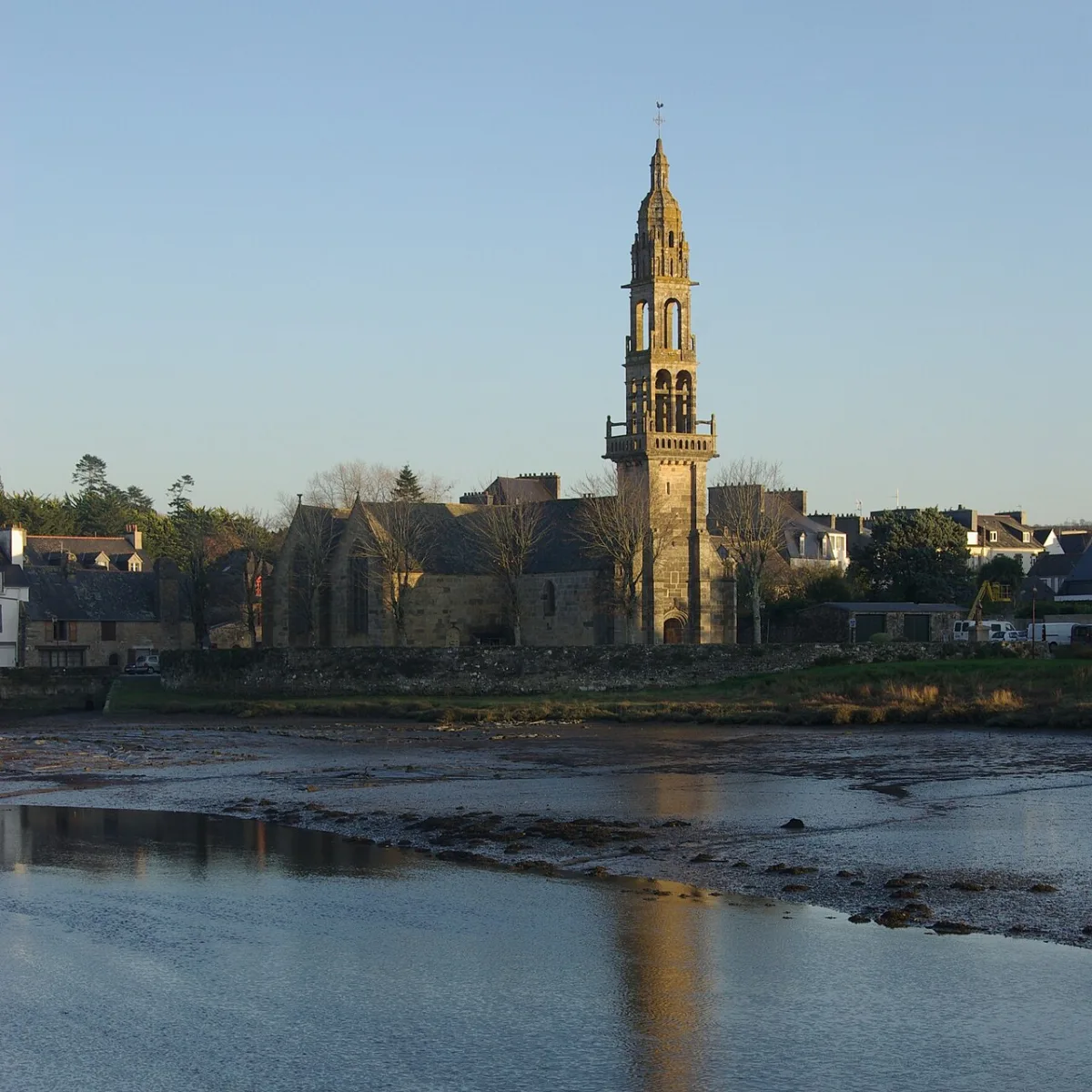 Saint-Sauveur (Le Faou), Le Faou