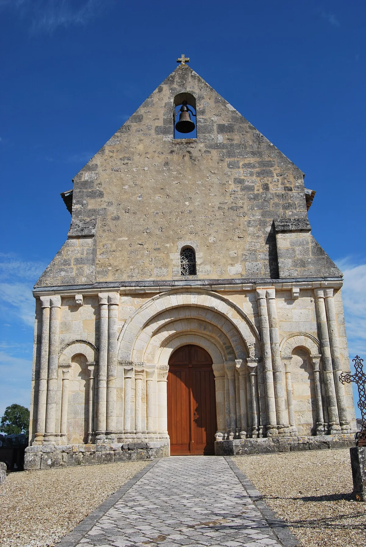 SAINT PIERRE, Gours