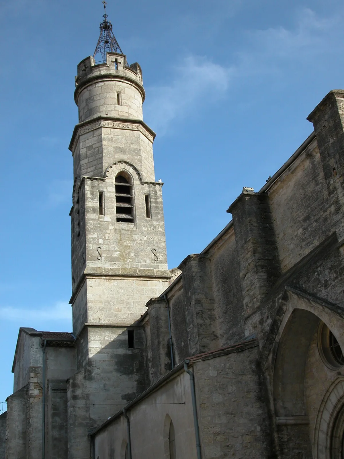 Eglise de Cazouls (Eglise Saint Saturnin), Cazouls Les Beziers