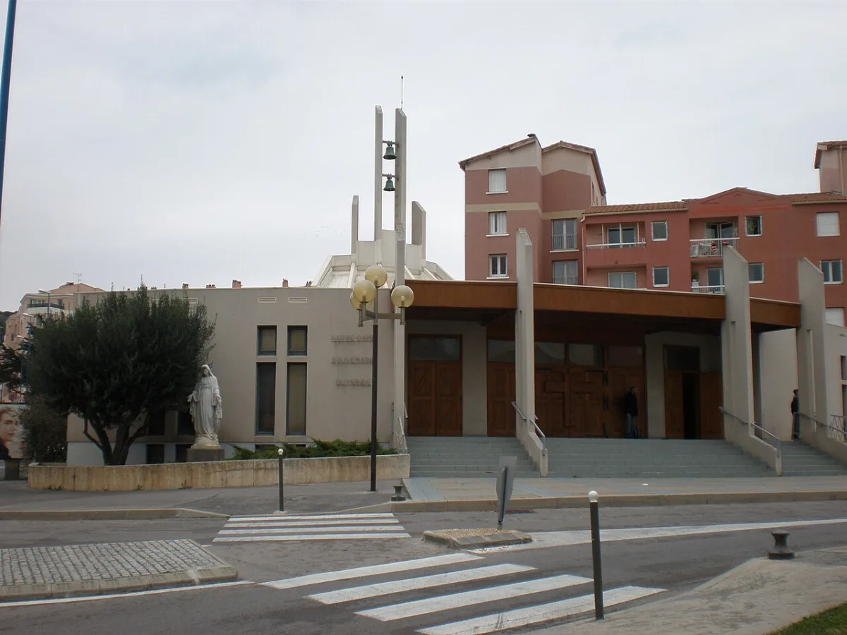 Notre Dame Souveraine du Monde, Sete