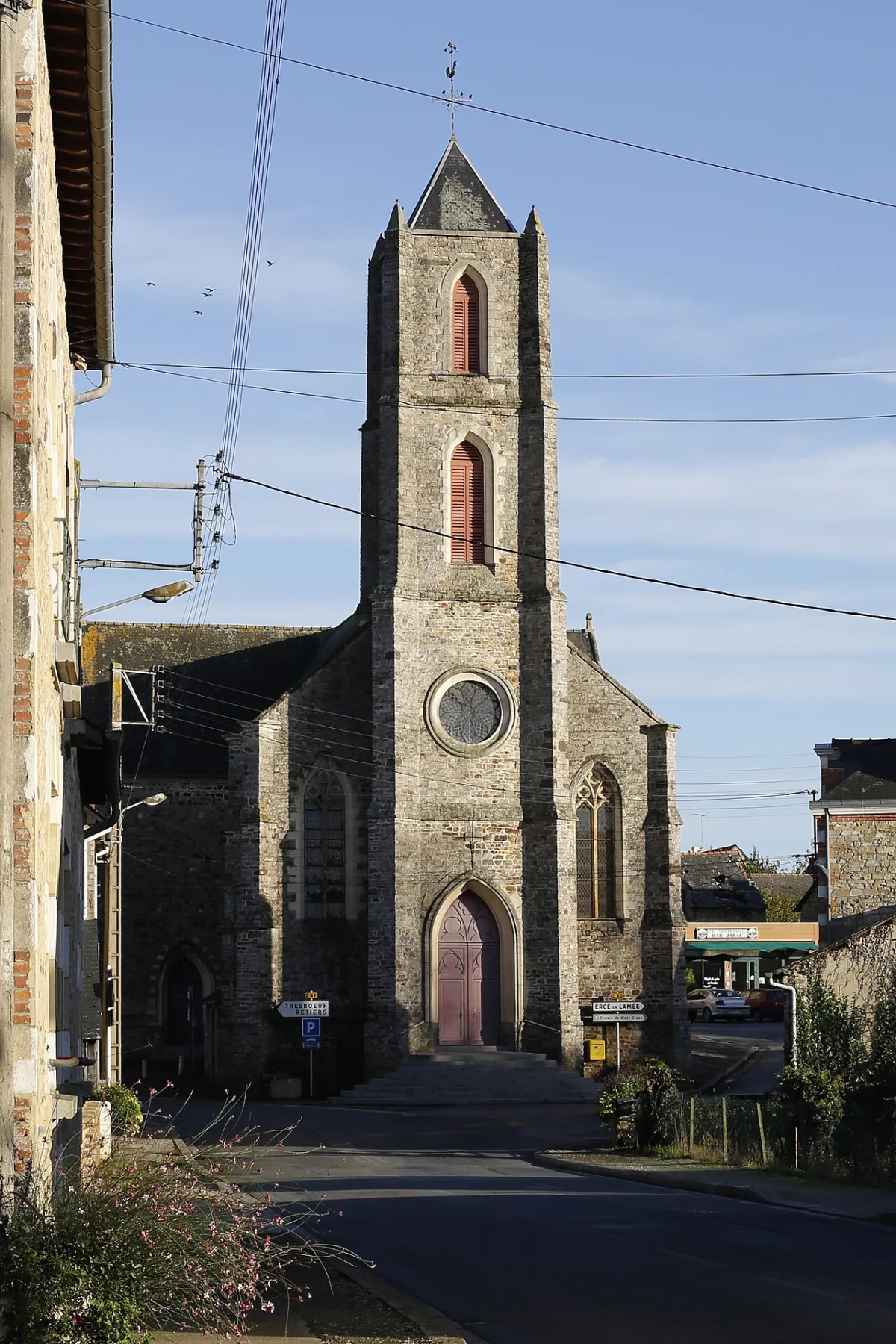 Église Sainte Trinite, La Bosse De Bretagne