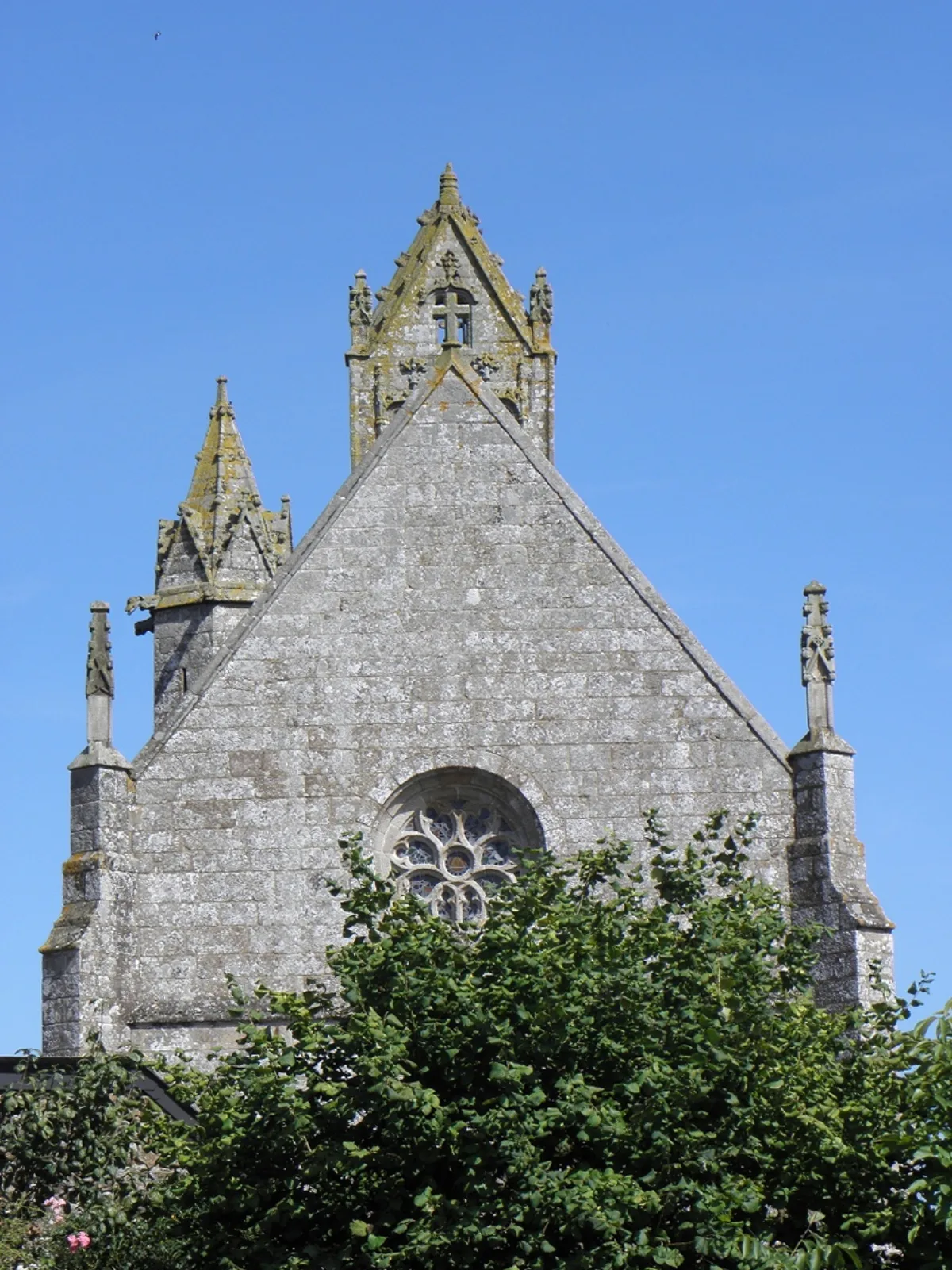 Notre Dame de Toutes Joies, Broualan