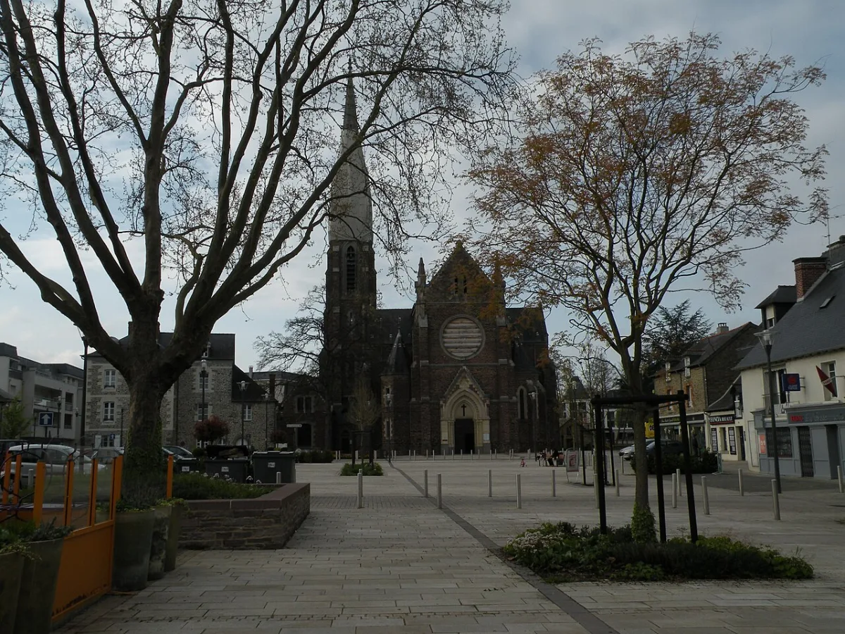 Église Saint Martin de Tours, Cesson Sevigne