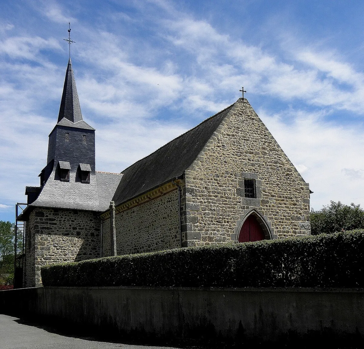 Église Saint Armel, Langouet