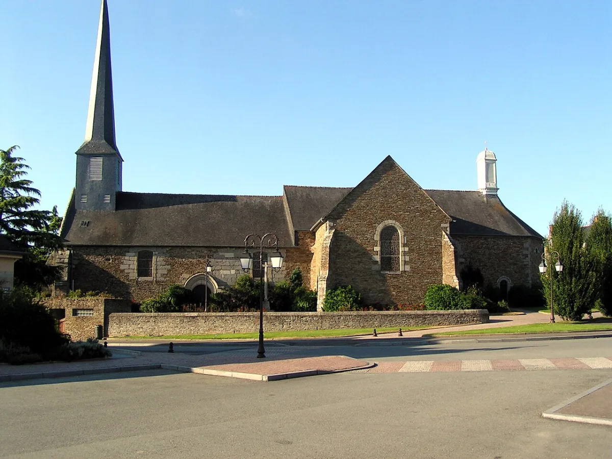 Église Martyre de Saint Etienne, Pleugueneuc