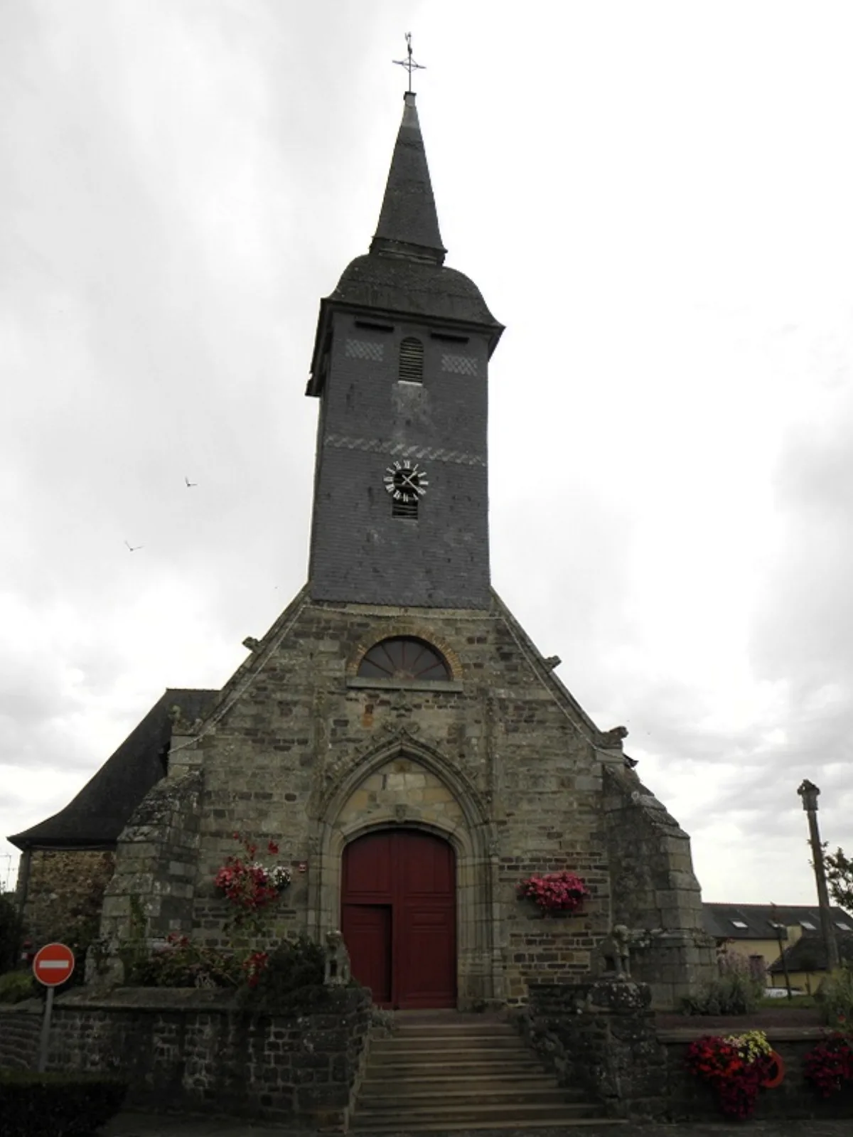 Église Saint Pierre, Pleumeleuc