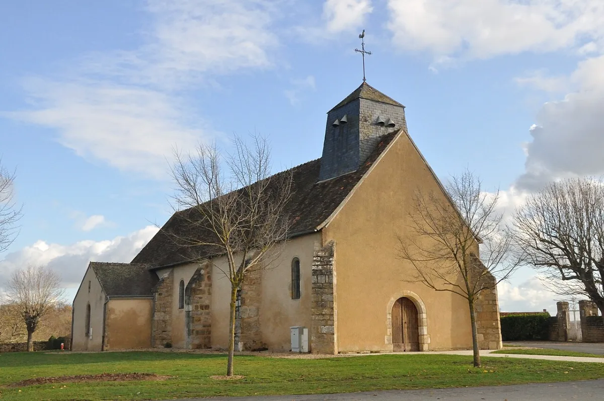 Église St Pierre, Sarzay