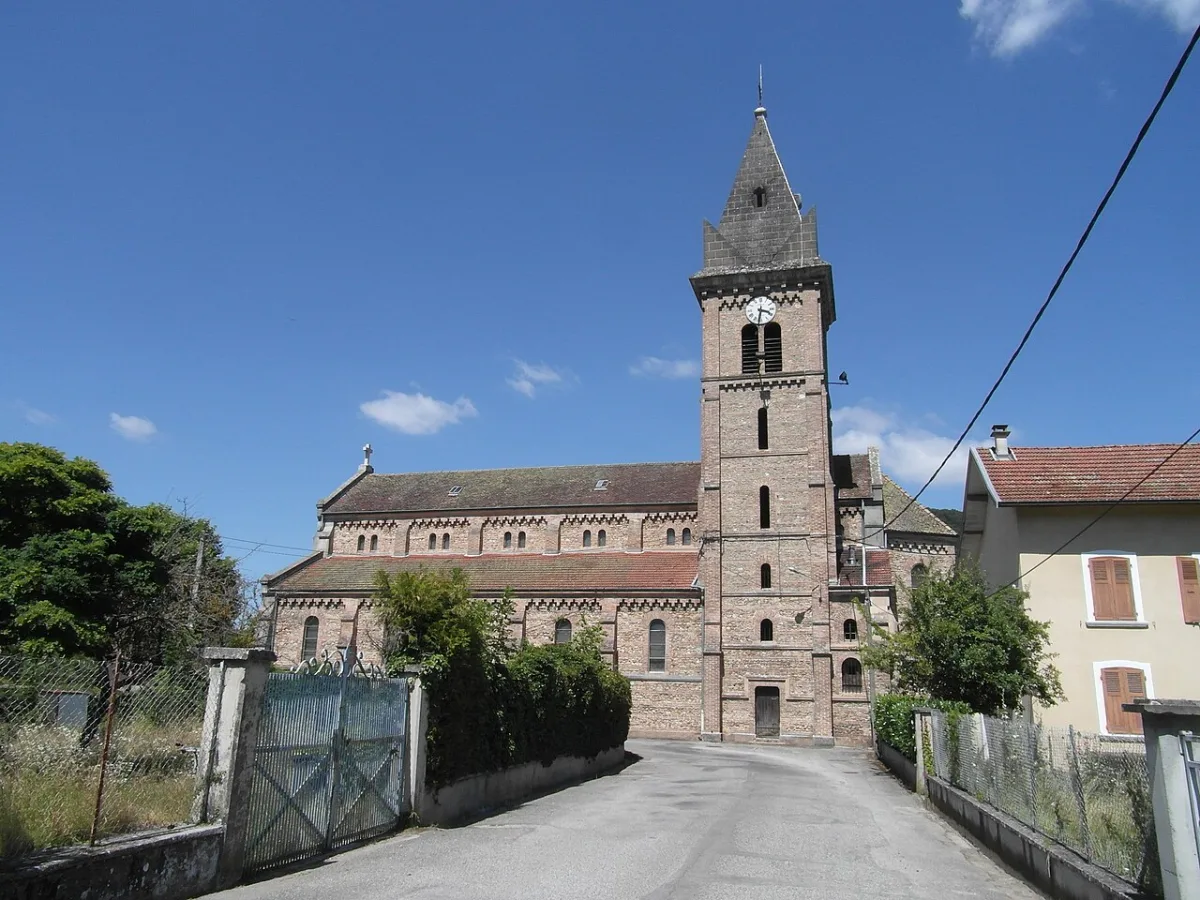 Église Saint-Pierre, Charavines