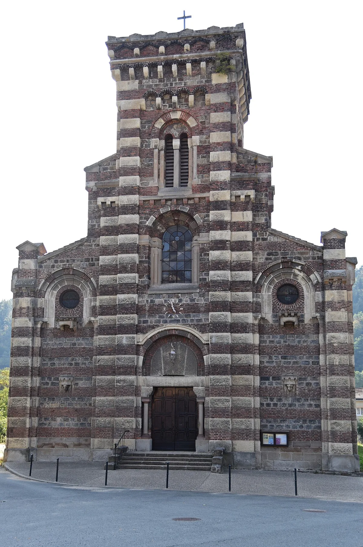 Pont-Salomon (église Notre-Dame), Pont Salomon