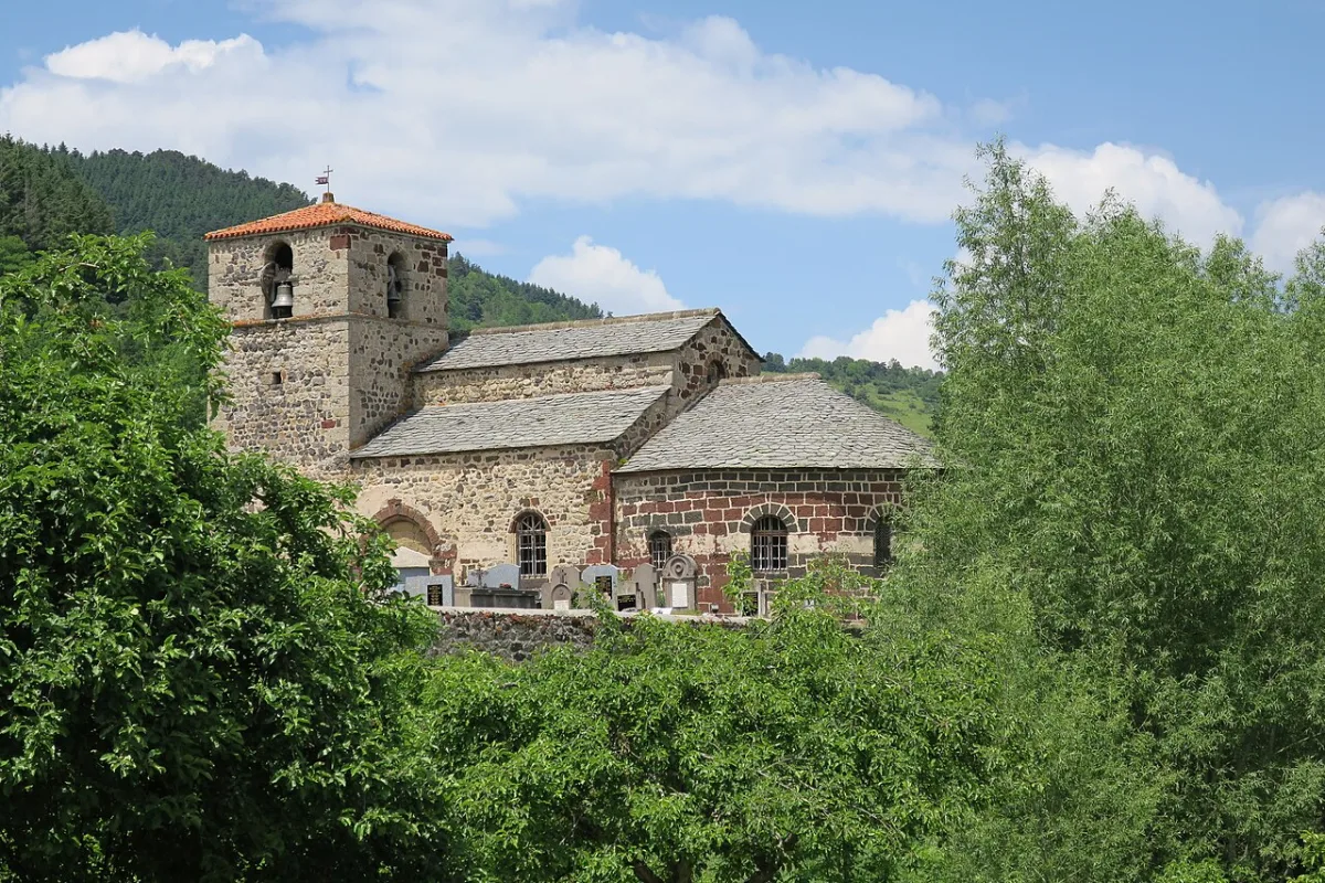 Prades (Eglise), Prades