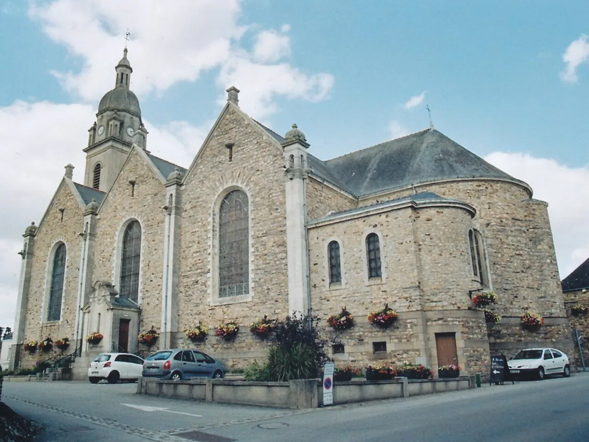 DERVAL (St Pierre et St Paul), Derval