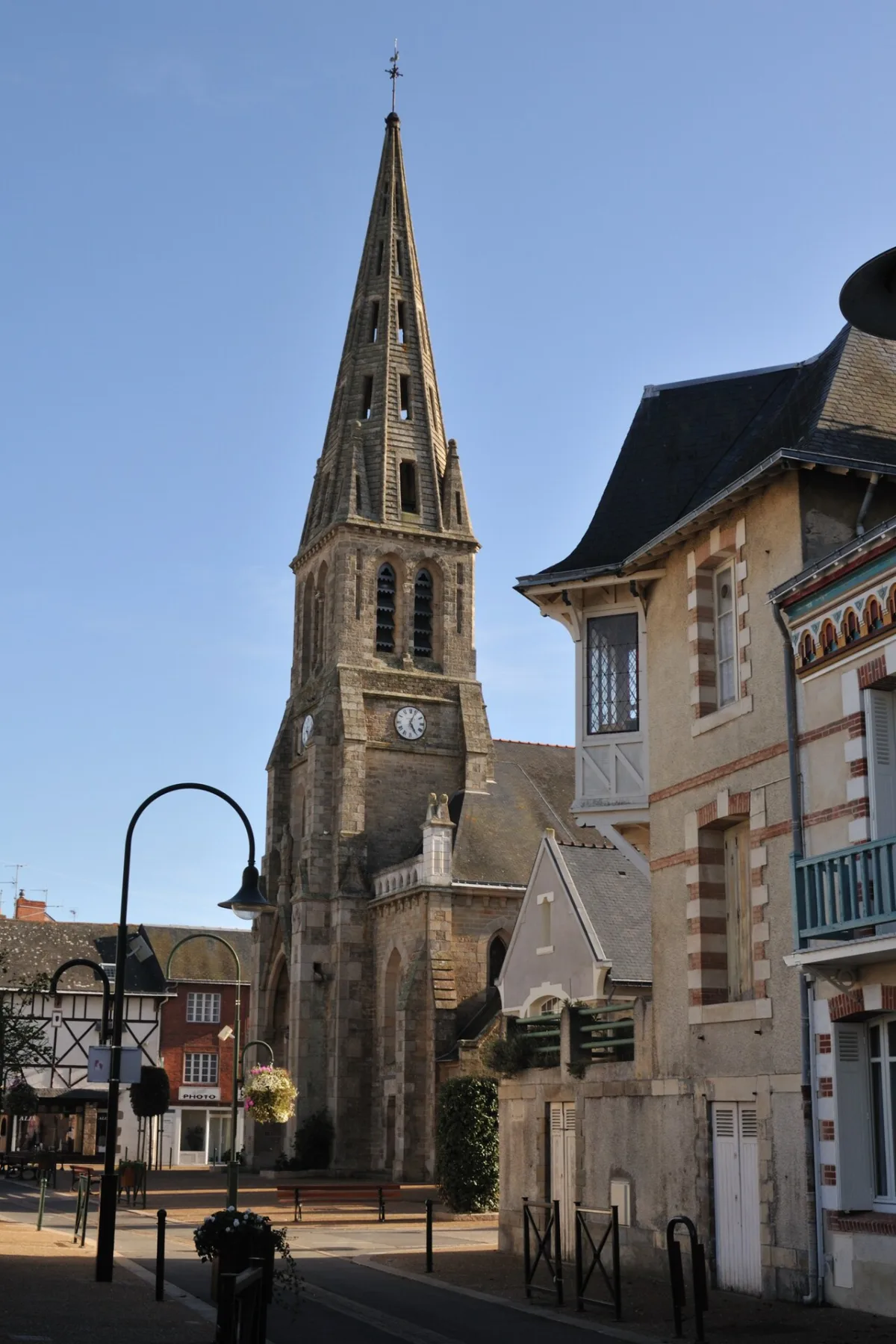 Eglise Saint-Nicolas, Le Pouliguen