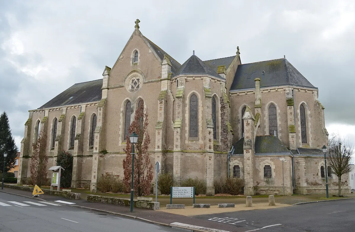 Église de  St Etienne de Mer Morte, Saint Etienne De Mer Morte