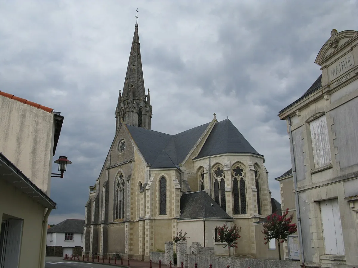 Église de Saint Même le Tenu (Saint Maxime ), Saint Meme Le Tenu