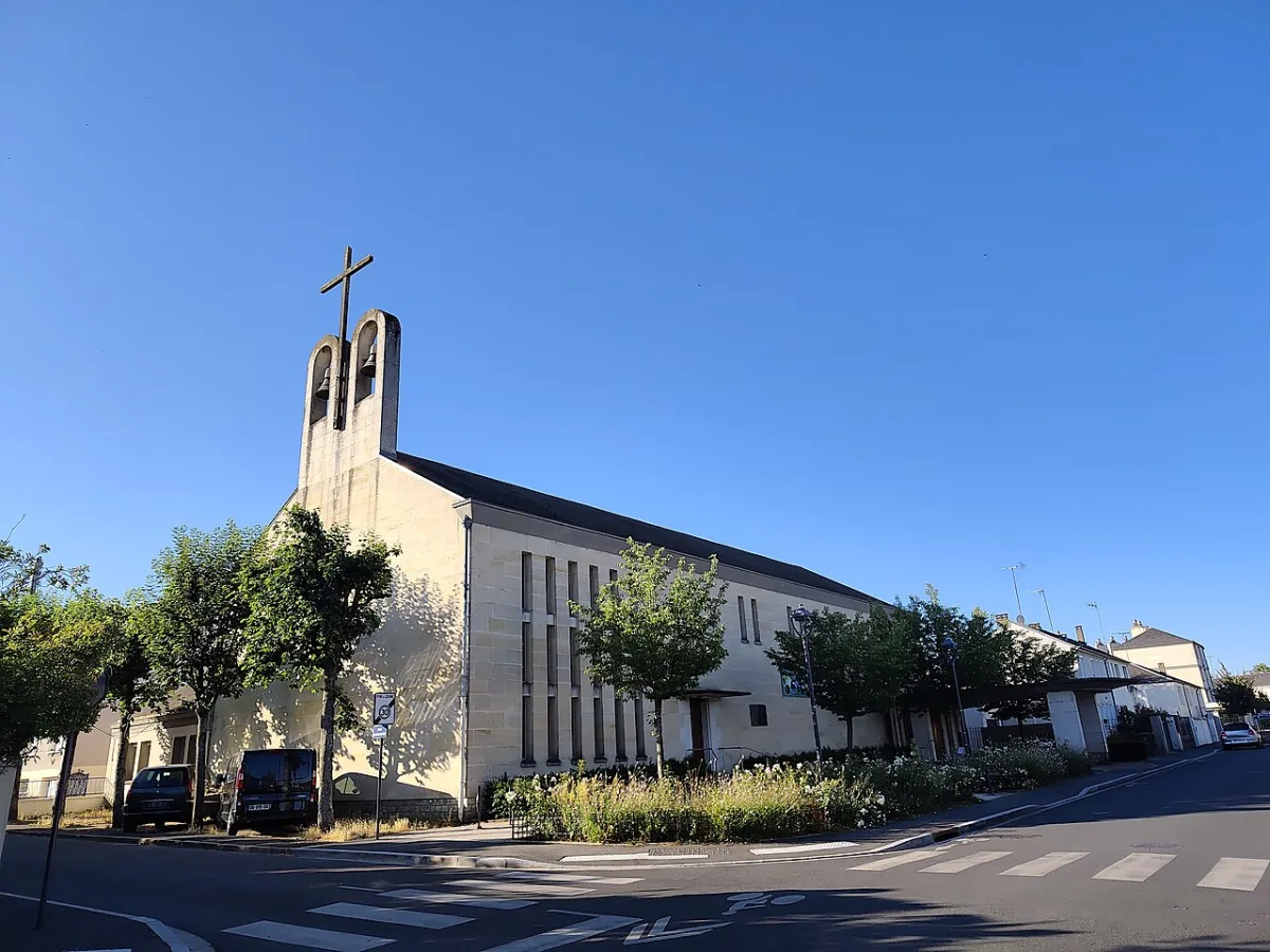 Notre Dame des Foyers, Orleans