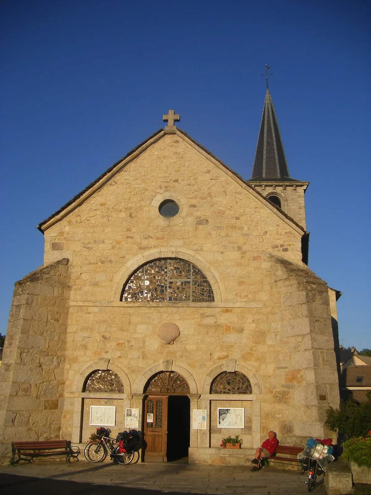 Église d'AUMONT-AUBRAC (Saint Etienne), Aumont-Aubrac