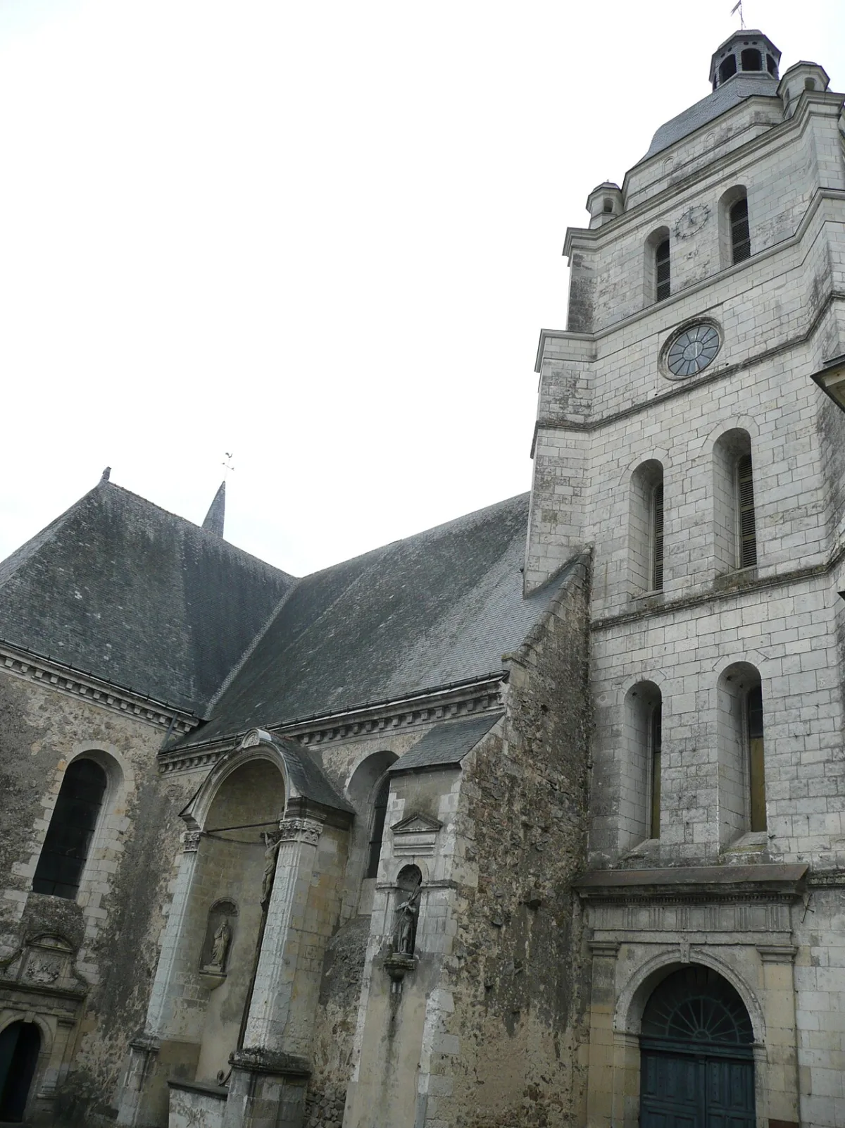 Église Saint Pierre et Saint Laurent (Saint Laurent), Baugé en Anjou