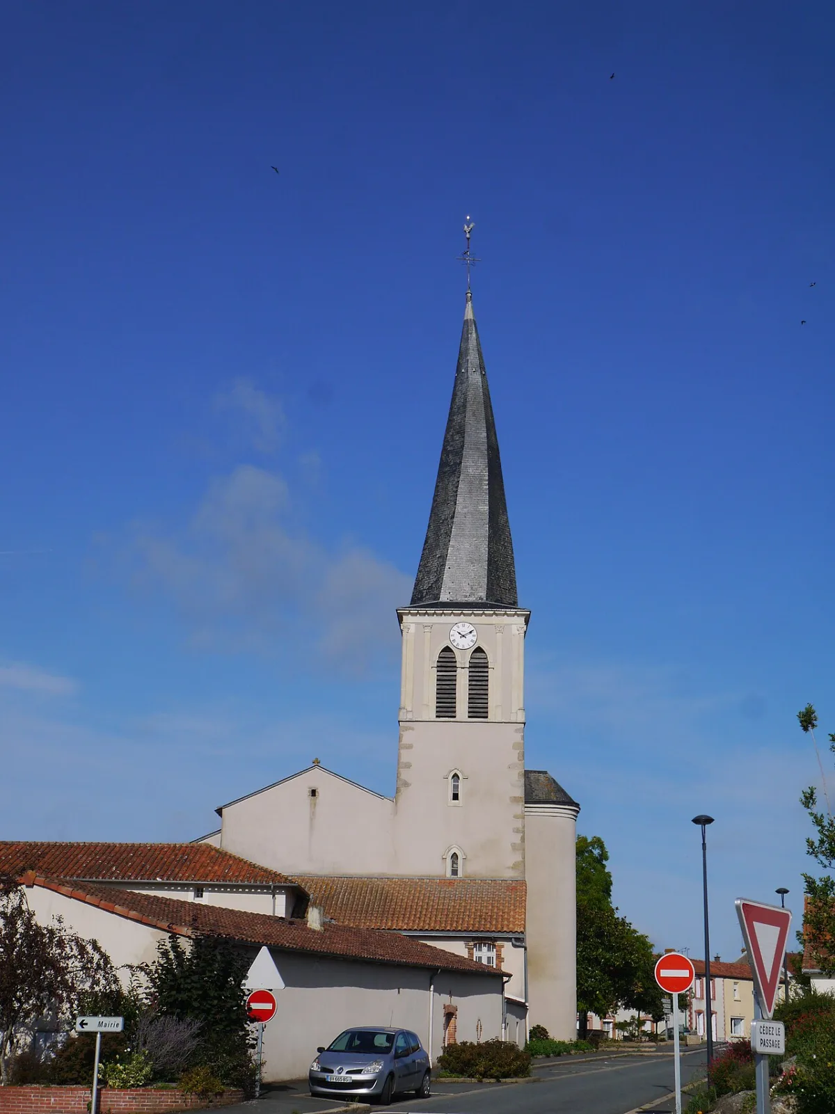 Église St Gervais et St Protais, La Plaine