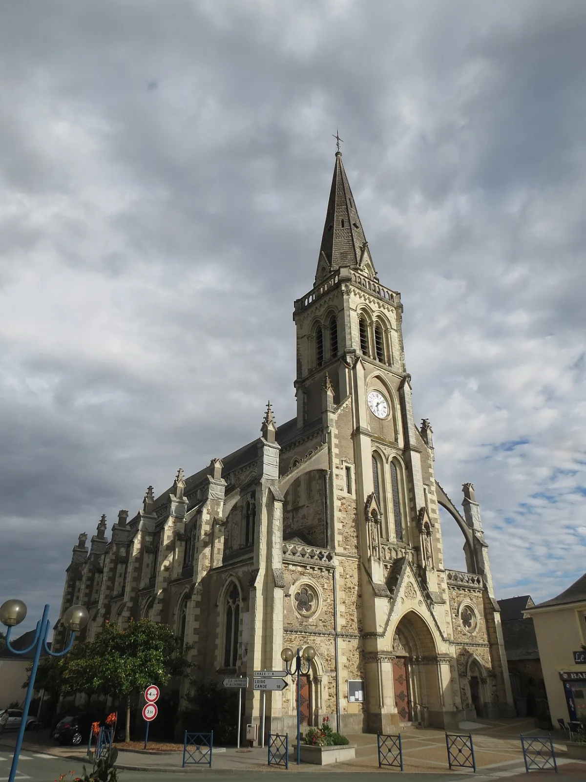 Sainte Gemmes, Sainte Gemmes D'Andigne