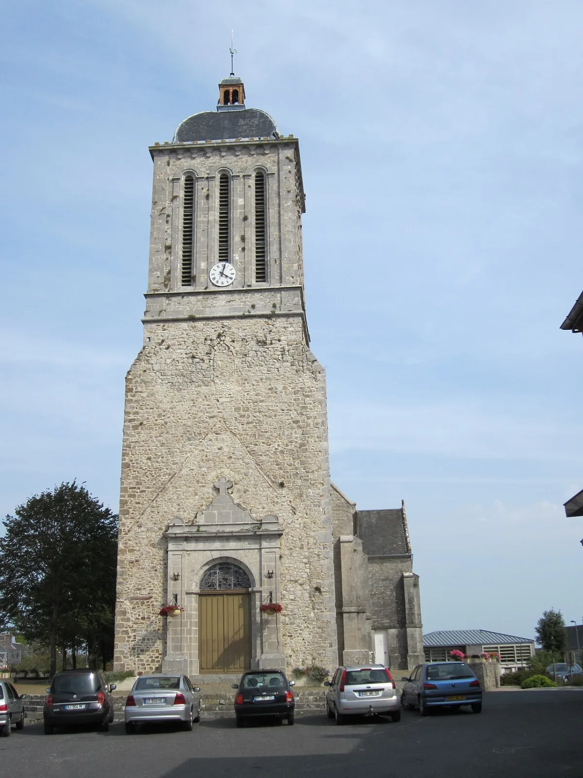 Eglise Montmartin-sur-Mer, Montmartin Sur Mer