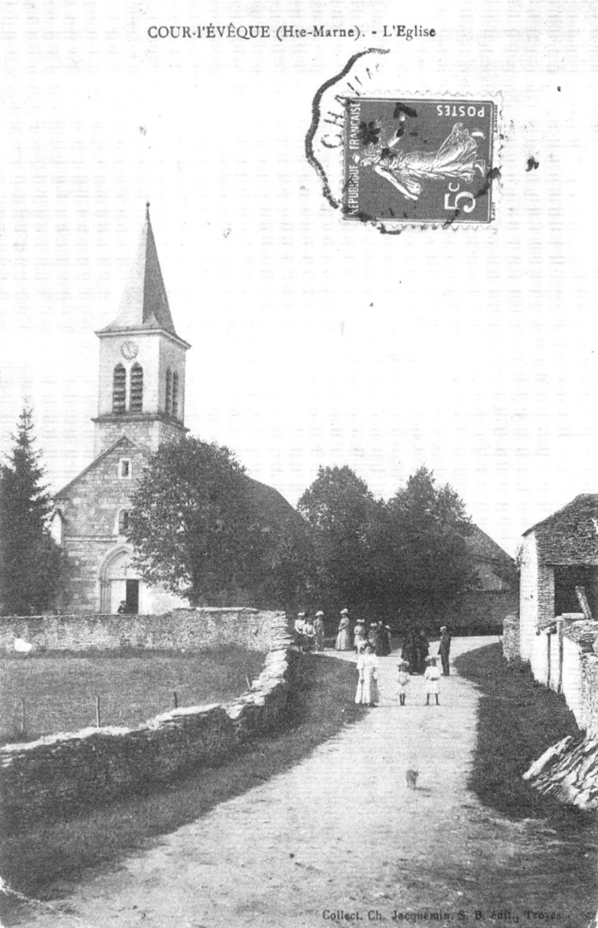 Cour l'eveque, Cour L'Eveque