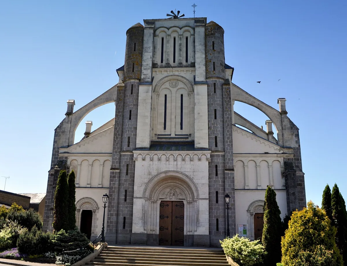 Église Saint Gervais et Saint Protais, Cosse Le Vivien