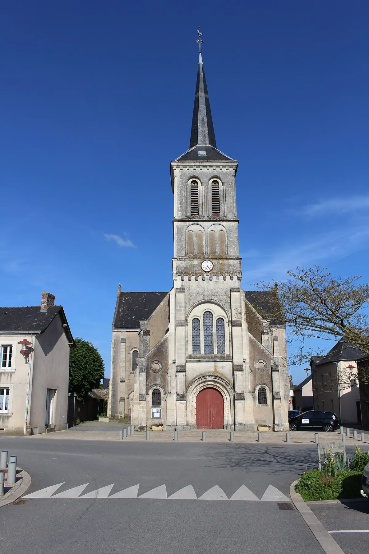 Église Saint Gervais et Saint Protais, Loiron