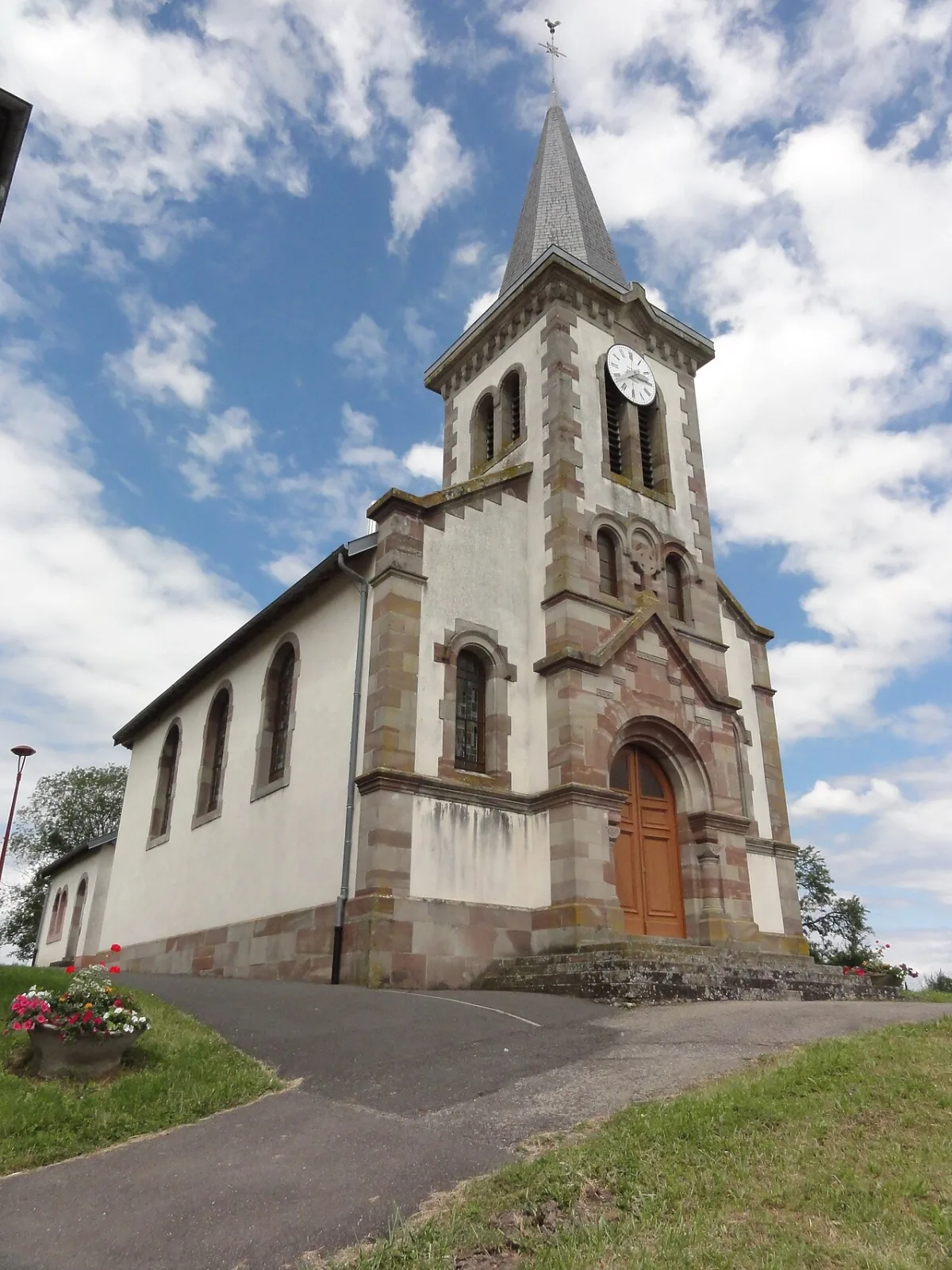 Sainte Madeleine, Chazelles Sur Albe
