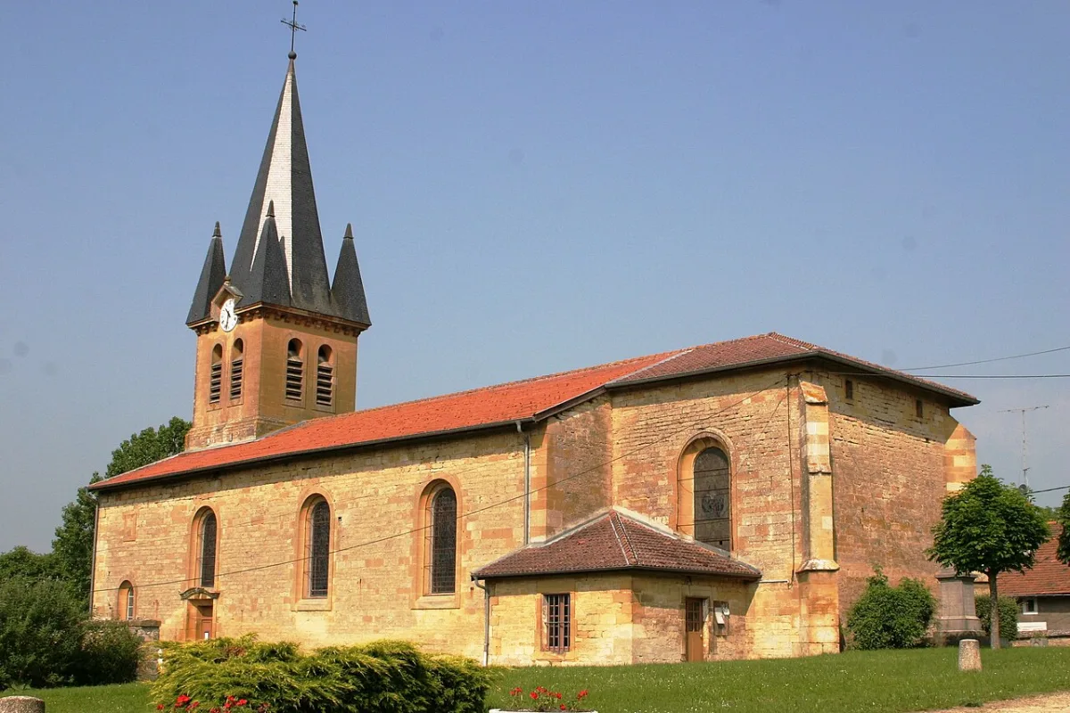 Saint Brice, Dombras